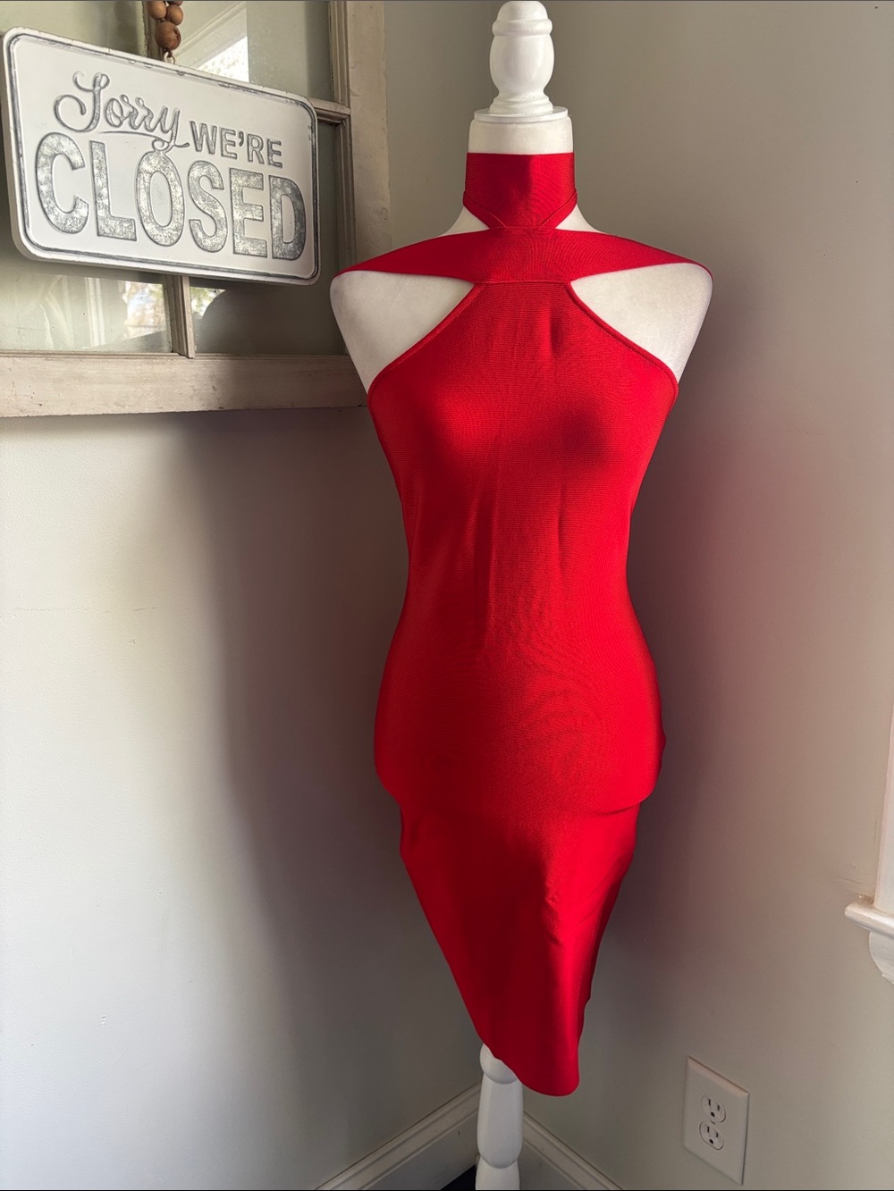 Miss Circle New York Halter Neck Bodycon Bondage Mini Dress in Red NWT